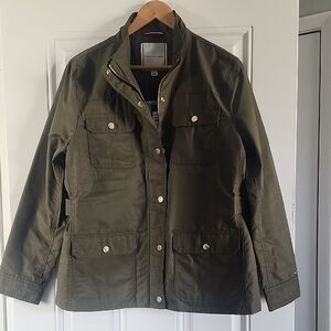 Tommy Hilfiger waxed Utility Jacket NWT.  Military Green Lg